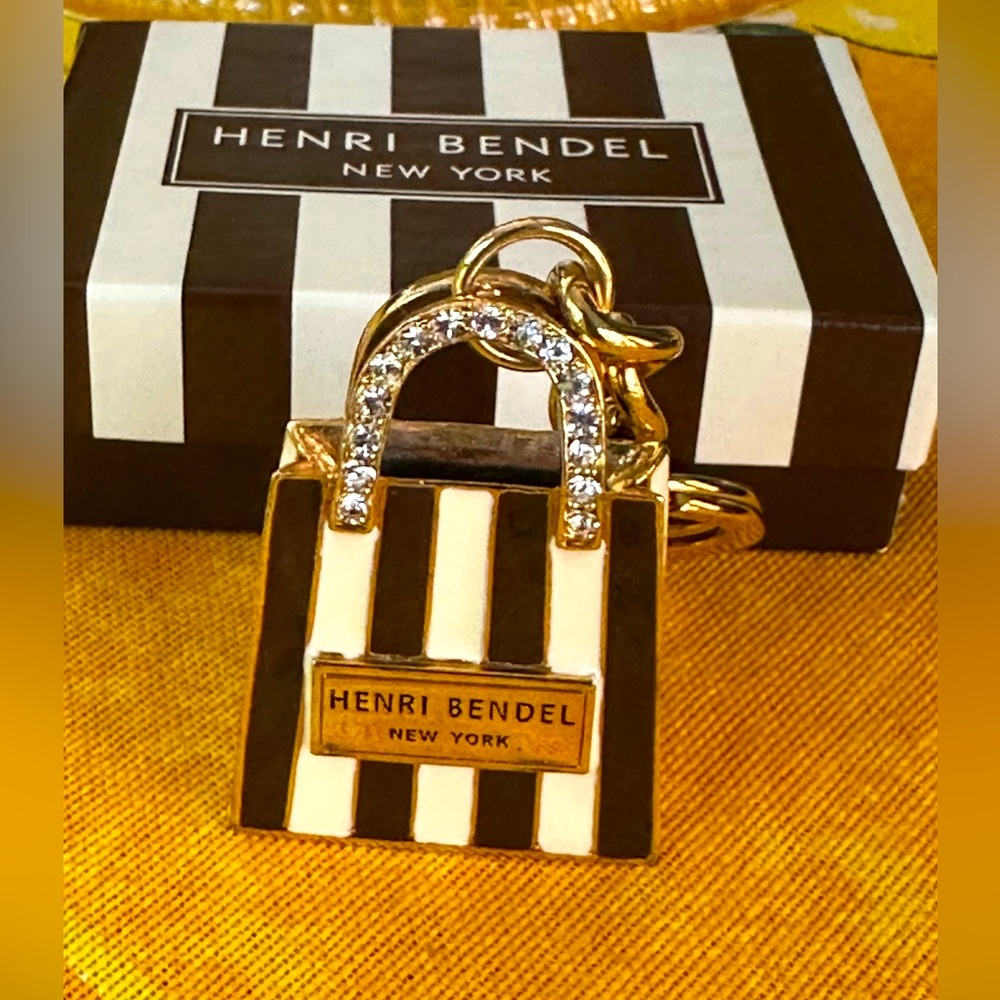 Rare Henri Bendel Enamel & Crystal Key Fob Bag Charm EUC!!!!!